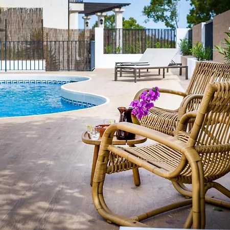 Вилла Luxury Alhambra Close To Sea And Centre Бенальмадена